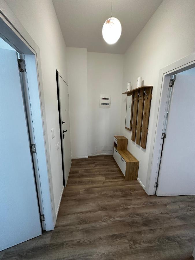 Myhouse At 21 Dhjetori Apartment ติรานา ภายนอก รูปภาพ
