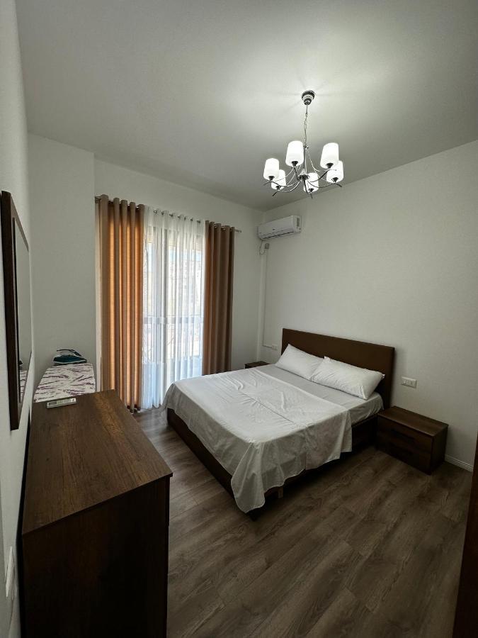 Myhouse At 21 Dhjetori Apartment ติรานา ภายนอก รูปภาพ